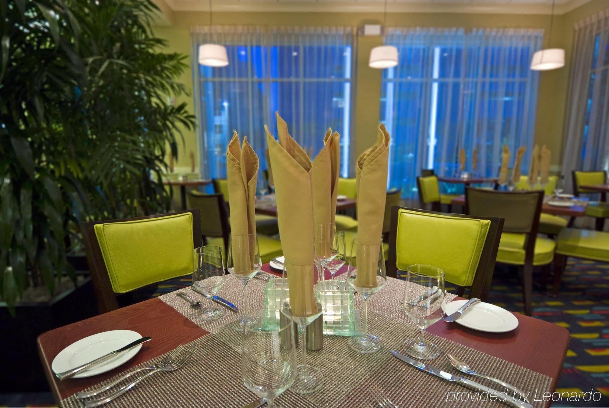 Hilton Garden Inn Tampa Airport/Westshore מסעדה תמונה